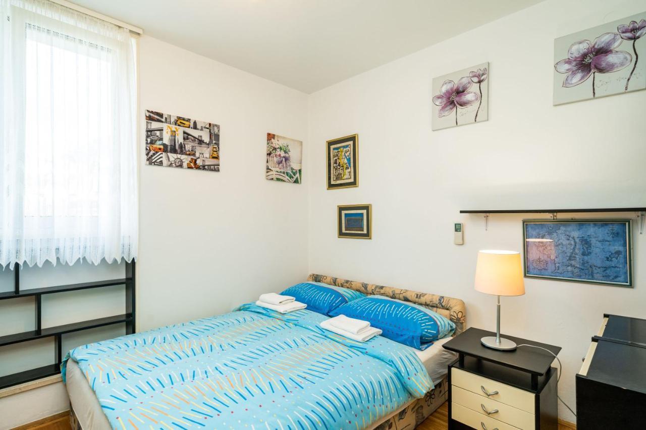 דוברובניק Spacious Three Bedroom Apartment מראה חיצוני תמונה